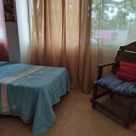 Near Lake Hostal Bacalar Δωμάτιο φωτογραφία