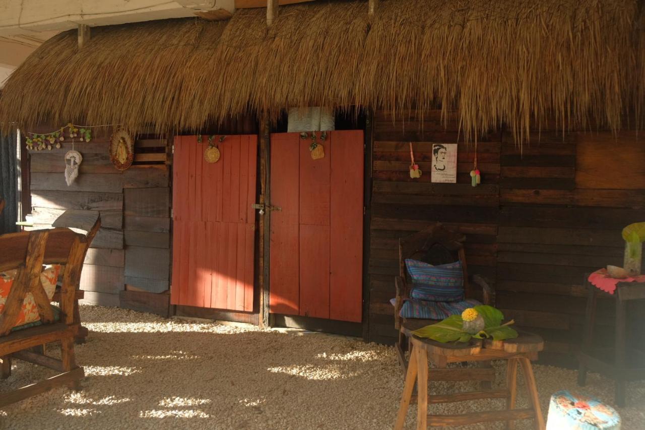 Near Lake Hostal Bacalar Εξωτερικό φωτογραφία